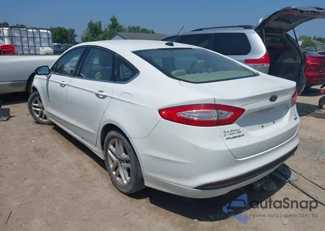 2014 Ford Fusion Se z USA, uszkodzony, nr VIN 1FA6P0HD6E5400173